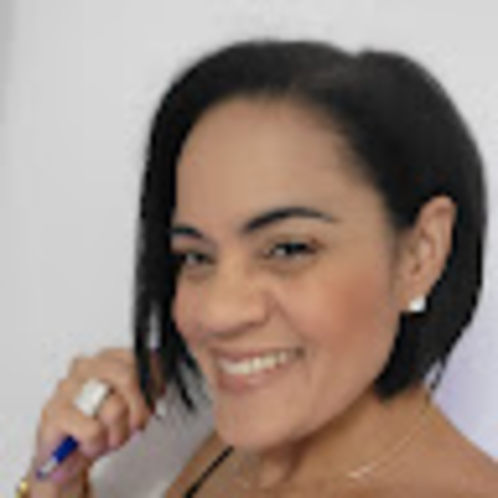 Meet your Posher, Mirtha